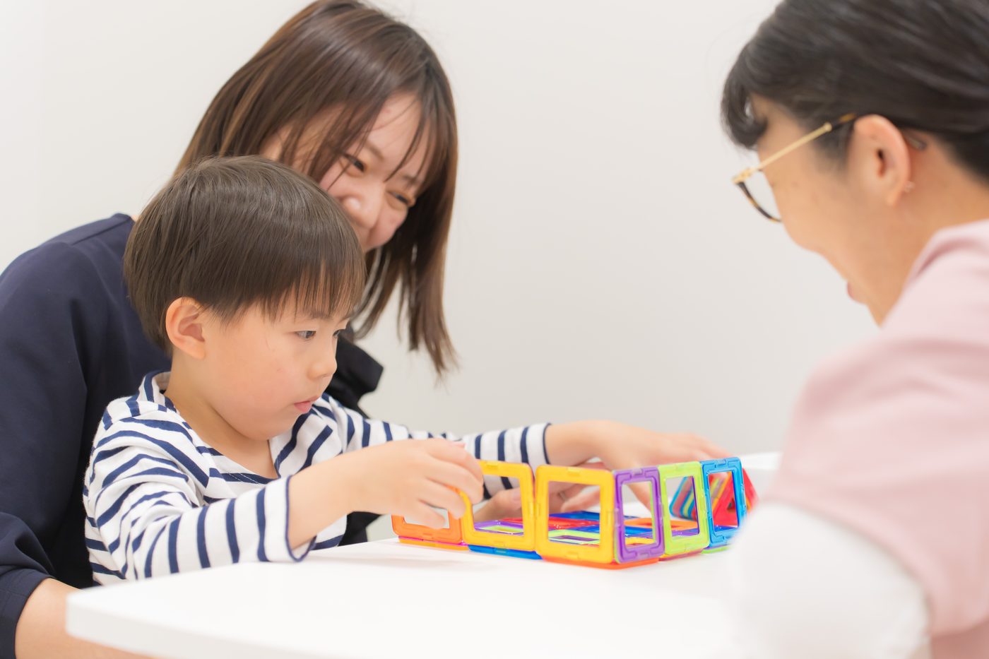 お子さんが安心して過ごせる診療スペース